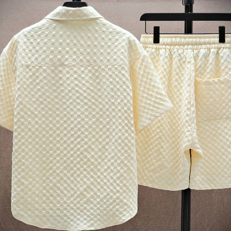 Conjunto de camisa y pantalones cortos con textura jacquard para hombre
