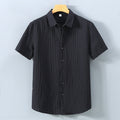 Camisa informal de manga corta con rayas en relieve para hombre
